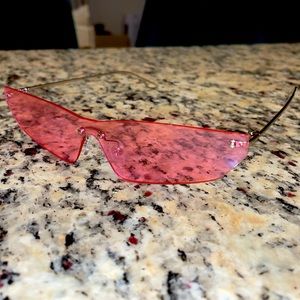 Pink-Clear matrix sunglasses
